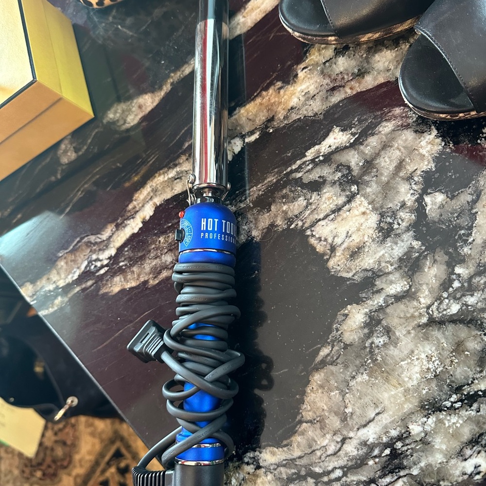 Hot Tools Professional Blue Curling Iron